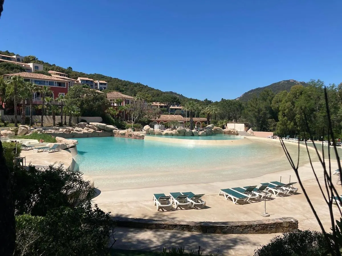 Appartement 2 Chambres- 6 Personnes-Restanques Golf De St Tropez Grimaud